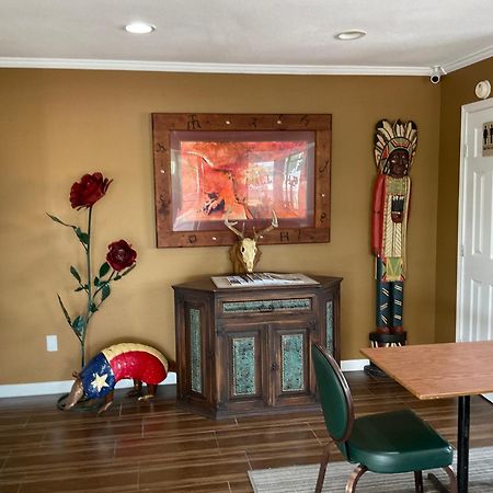 Glen Rose Inn & Suites 외부 사진