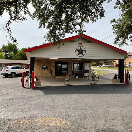 Glen Rose Inn & Suites 외부 사진