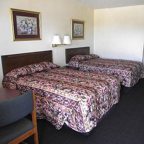 Glen Rose Inn & Suites 객실 사진