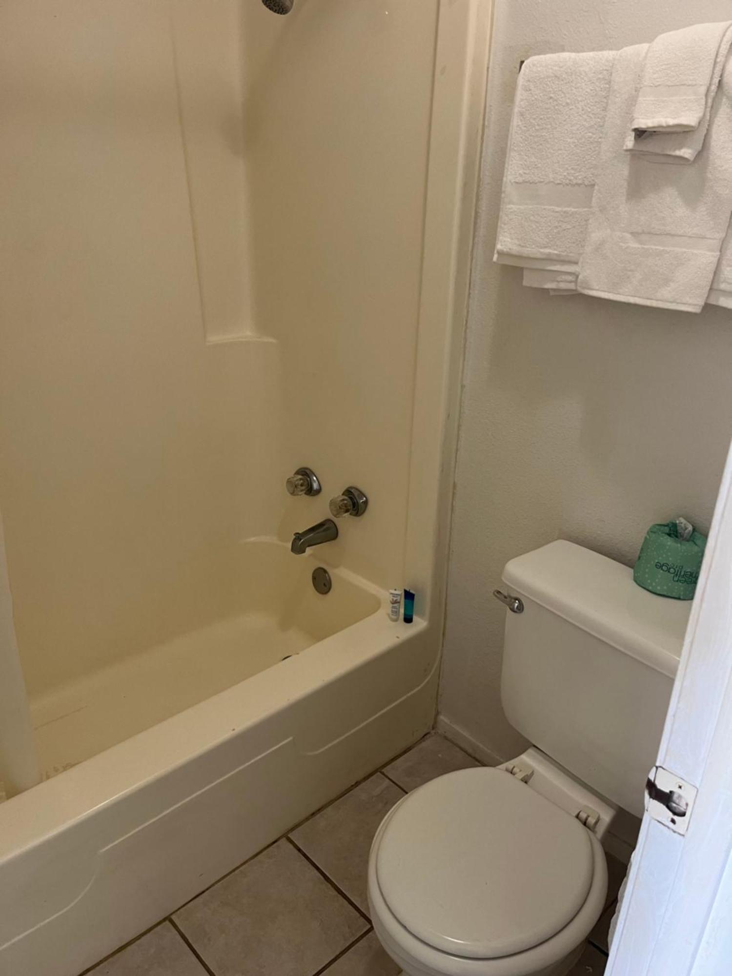 Glen Rose Inn & Suites 외부 사진