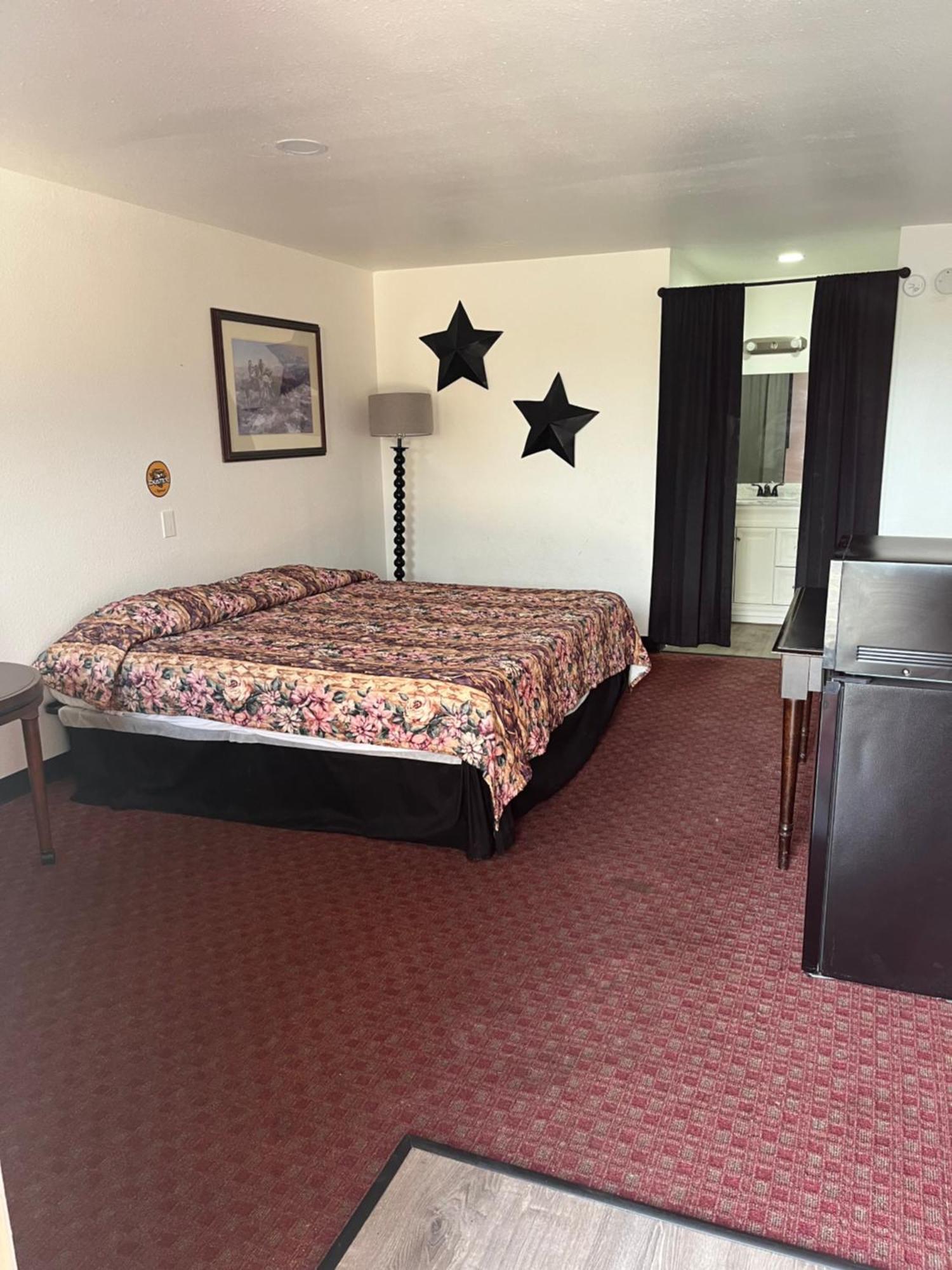 Glen Rose Inn & Suites 외부 사진