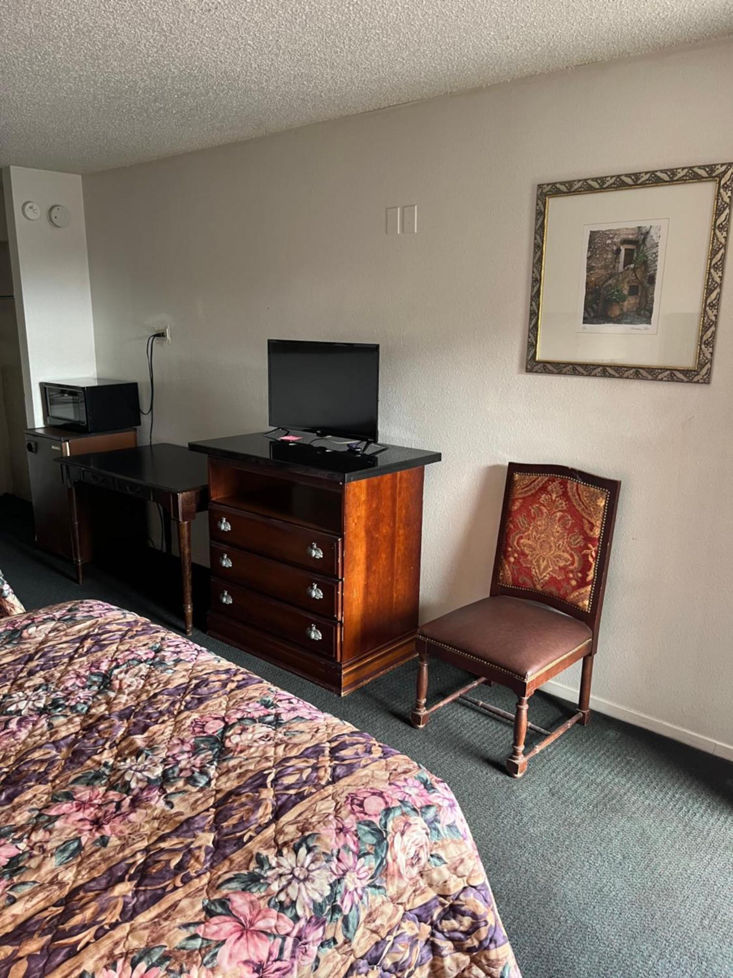 Glen Rose Inn & Suites 외부 사진