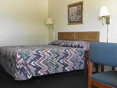 Glen Rose Inn & Suites 객실 사진